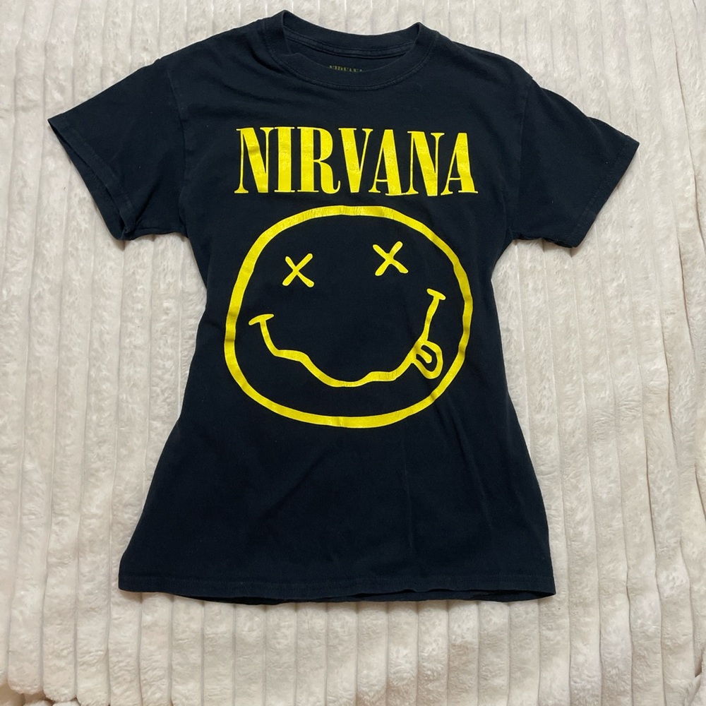 NIRVANA Woman’s Tee in Black with Yellow Graphic